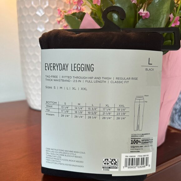 Size L West Loop Everyday Leggings - Picture 2 of 3